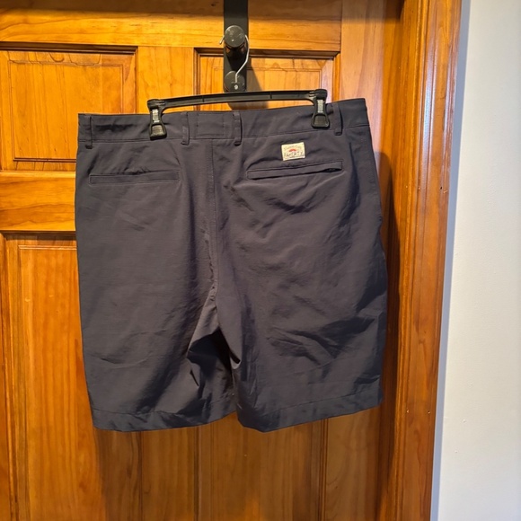 Faherty Men's All Day Shorts in Navy Size 36 - Picture 3 of 8